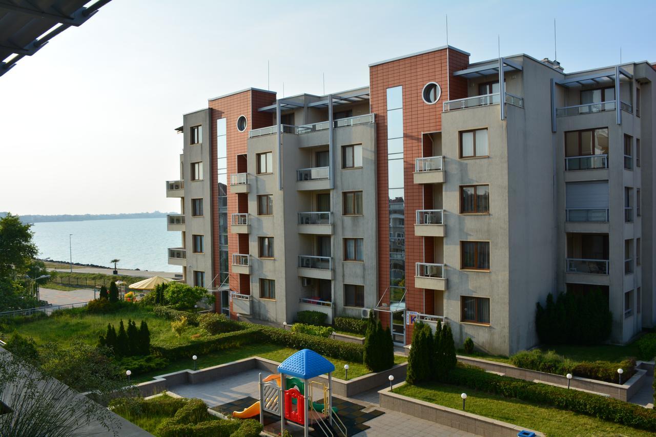 Apartments Helios Pomorie Exterior photo